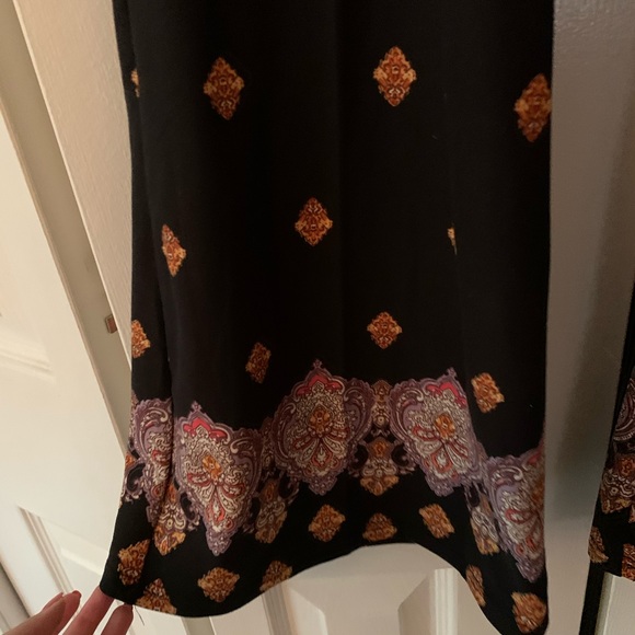 Patterned flowy pants - Picture 2 of 2